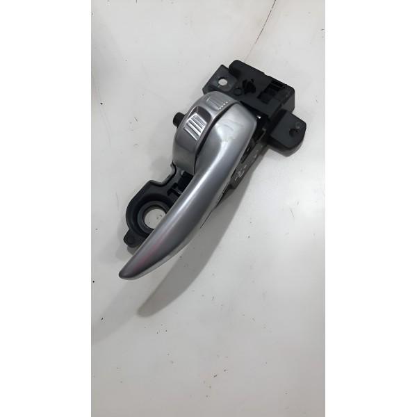 Maçaneta Interna Direita Fiat Toro 2016 Á 2021 Original Dianteira/traseira Maçaneta Interna Direita Fiat Toro 2016 Á 2021 Original Dianteira/traseira
