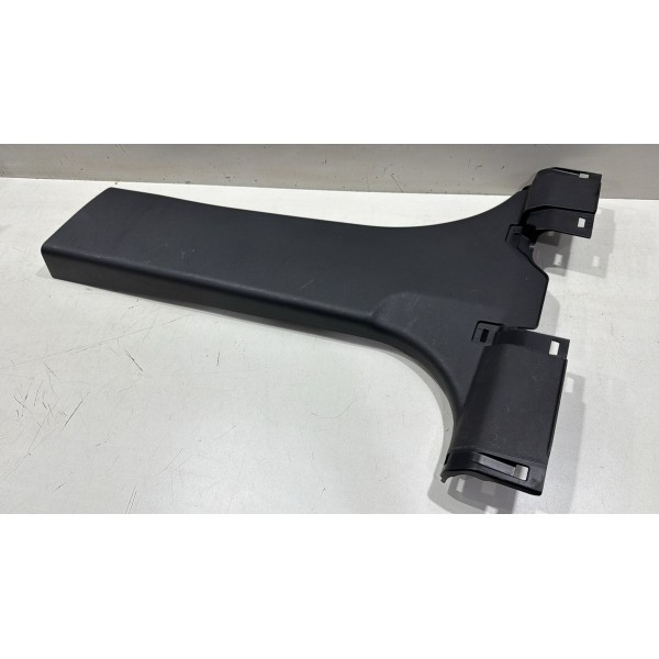 Acabamento Coluna Esquerda Central Outlander 2014/2018