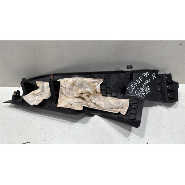 Moldura Lateral Banco Traseira Direita Ford Fusion 2013/2016 Preto Moldura Lateral Banco Traseira Direita Ford Fusion 2013/2016 Preto