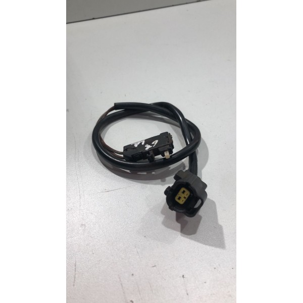 Interruptor Tampa Traseira Ford Escort 93 A 1996 547962103c