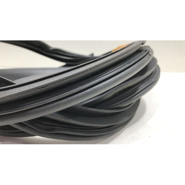 Borracha Porta Dianteira Esquerda Ix35 2011 Á 2019 Original Preto Borracha Porta Dianteira Esquerda Ix35 2011 Á 2019 Original Preto