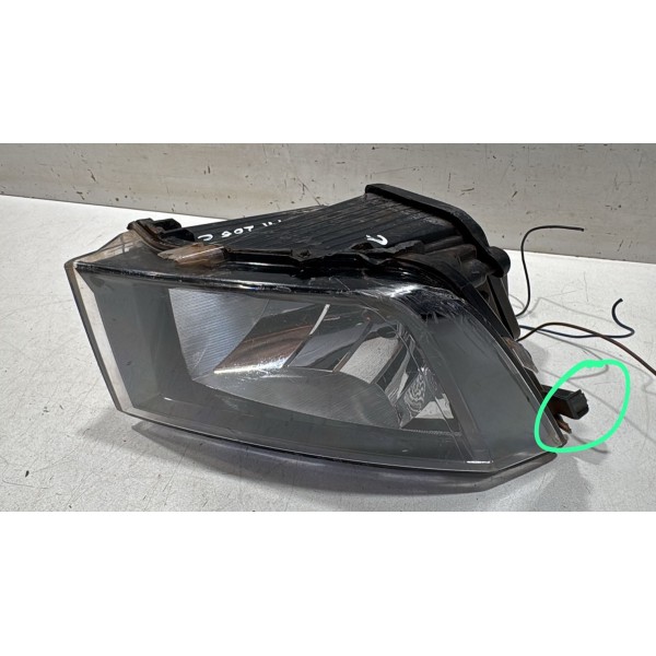 Farol Milha Cross-fox 2015 Á 2018 Esquerdo Avaria Farol Milha Cross-fox 2015 Á 2018 Esquerdo Avaria