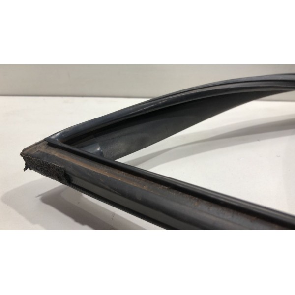 Borracha Vidro Porta Dianteira Esquerda Azera 2008 Á 2010 Borracha Vidro Porta Dianteira Esquerda Azera 2008 Á 2010