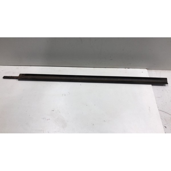 Pestana Externa Vidro Dianteira Direita Ford Focus 2001 Á 08 Pestana Externa Vidro Dianteira Direita Ford Focus 2001 Á 08