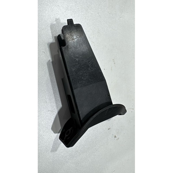 Suporte Motor Atuador Portinhola Gm Onix Prisma 330337437 Preto Suporte Motor Atuador Portinhola Gm Onix Prisma 330337437 Preto