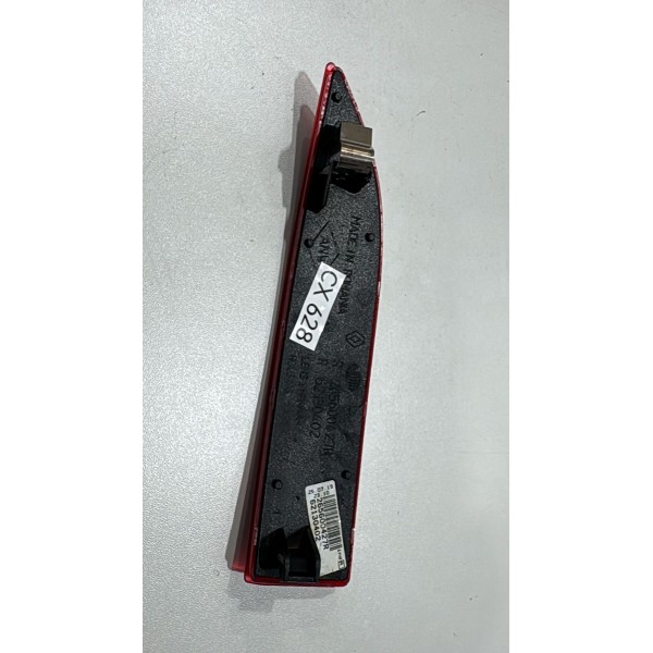 Refletor Direito Parachoque Logan Sandero 15 / 19 265600427r Vermelho Refletor Direito Parachoque Logan Sandero 15 / 19 265600427r Vermelho