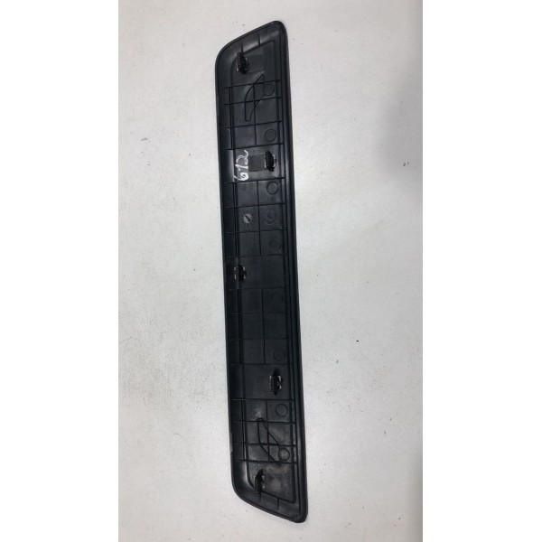 Soleira Dianteira Direita Kia Sportage 2011/2016 858833w000 Preto Soleira Dianteira Direita Kia Sportage 2011/2016 858833w000 Preto