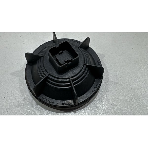 Tampa Milha Vectra Agile Montana 2011/2015 Original Preto Tampa Milha Vectra Agile Montana 2011/2015 Original Preto