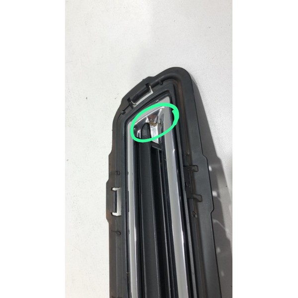 Grade Superior Onix Prisma 2012 À 2019 Original Com Detalhe Preto Preto Grade Superior Onix Prisma 2012 À 2019 Original Com Detalhe Preto Preto