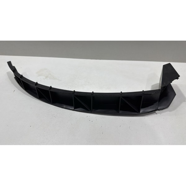 Guia Para-choque Direito Palio 1.8 8v 2010 Guia Para-choque Direito Palio 1.8 8v 2010