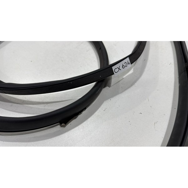 Borracha Guarnição Porta Tras Esquerda Ranger Rover 13/19 Borracha Guarnição Porta Tras Esquerda Ranger Rover 13/19