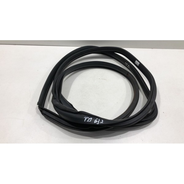 Borracha Porta Dianteira Direita Yaris Xls 2019 A 2024 Borracha Porta Dianteira Direita Yaris Xls 2019 A 2024