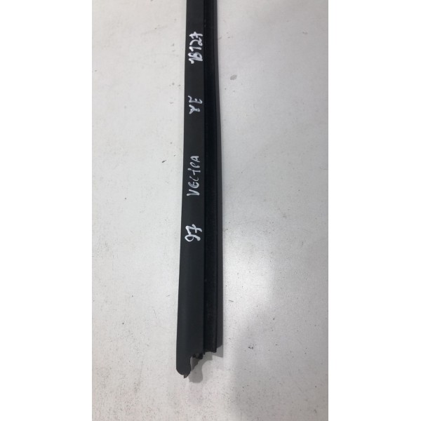 Pestana Interna Traseira Direita Vectra 97 98 99 2000 / 2005 Pestana Interna Traseira Direita Vectra 97 98 99 2000 / 2005