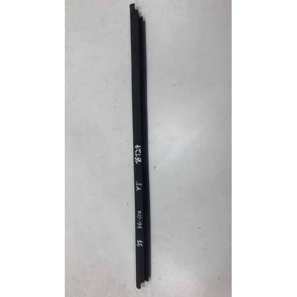 Pestana Interna Traseira Direita Vectra 97 98 99 2000 / 2005 Pestana Interna Traseira Direita Vectra 97 98 99 2000 / 2005