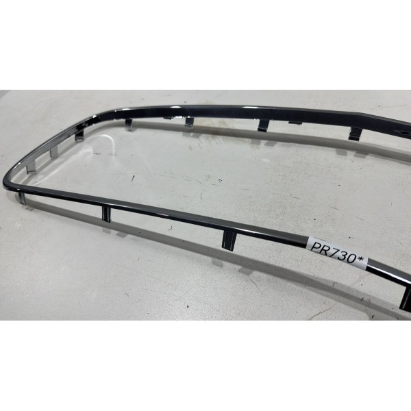 Friso Grade Dianteira Gm Agile Montana 10 Á 21 Cromado Brilhante Friso Grade Dianteira Gm Agile Montana 10 Á 21 Cromado Brilhante