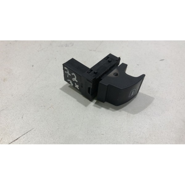 Botão Comando Vidro Elétrico Jetta Amarok Passat 2011 Á 2016