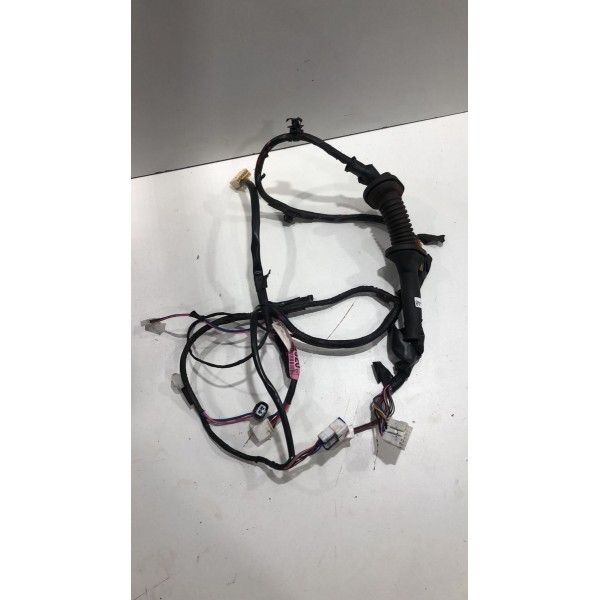 Chicote Porta Dianteira Direita  Mitsubishi Outlander 2015 Chicote Porta Dianteira Direita  Mitsubishi Outlander 2015