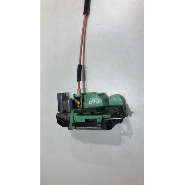 Fechadura Traseira Esquerda Fiat Linea 2008/2012 Fechadura Traseira Esquerda Fiat Linea 2008/2012