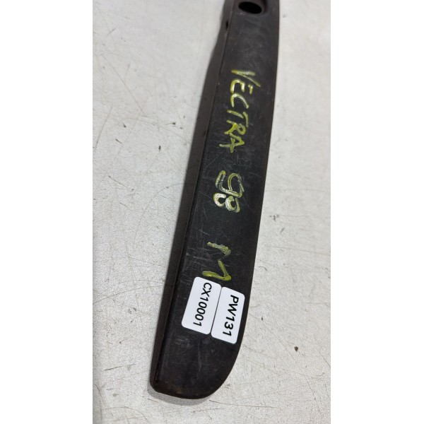 Friso Tampa Traseira Chevrolet Vectra 97/99  90463748 Preto