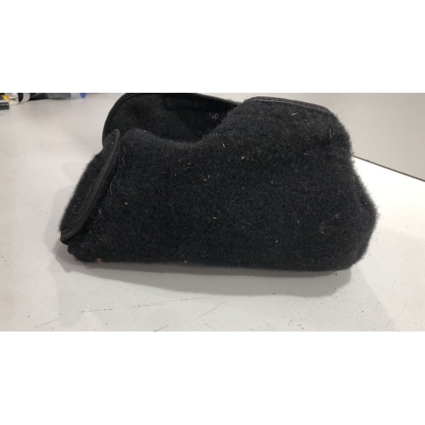 Capa Suporte Extintor Mitsubishi Outlander 2014 2015 2016 Capa Suporte Extintor Mitsubishi Outlander 2014 2015 2016