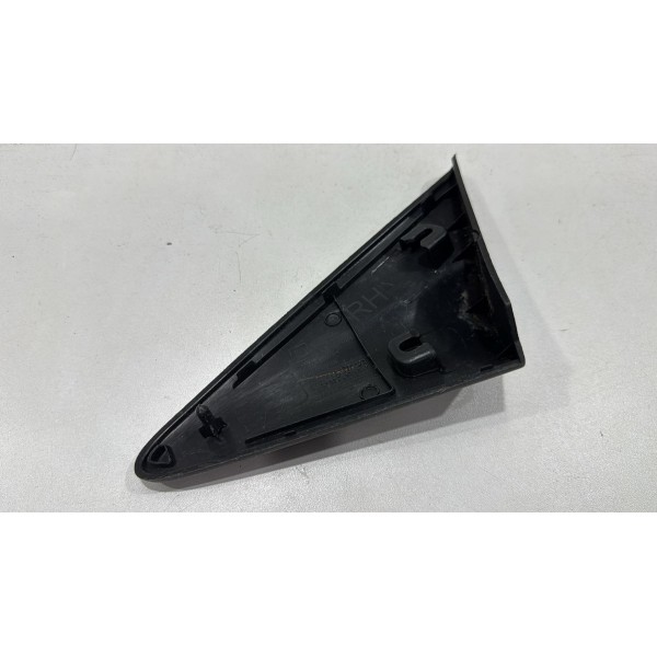 Moldura Acabamento Retrovisor Direito Onix Prisma 2013 A 19 Preto Moldura Acabamento Retrovisor Direito Onix Prisma 2013 A 19 Preto
