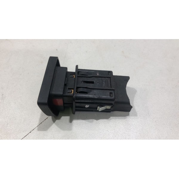 Botão Pisca Alerta Emergência Gol Saveiro G5 8 Pinos Preto Botão Pisca Alerta Emergência Gol Saveiro G5 8 Pinos Preto