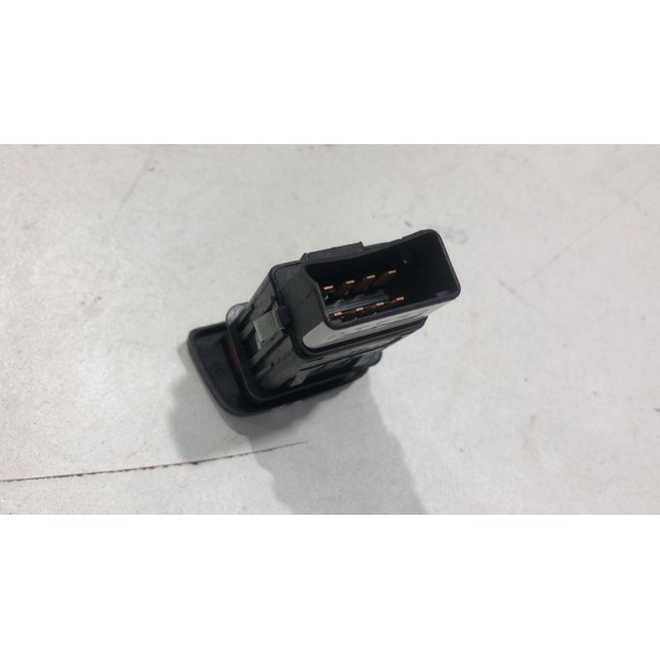 Botão Pisca Alerta Emergência Gol Saveiro G5 8 Pinos Preto Botão Pisca Alerta Emergência Gol Saveiro G5 8 Pinos Preto