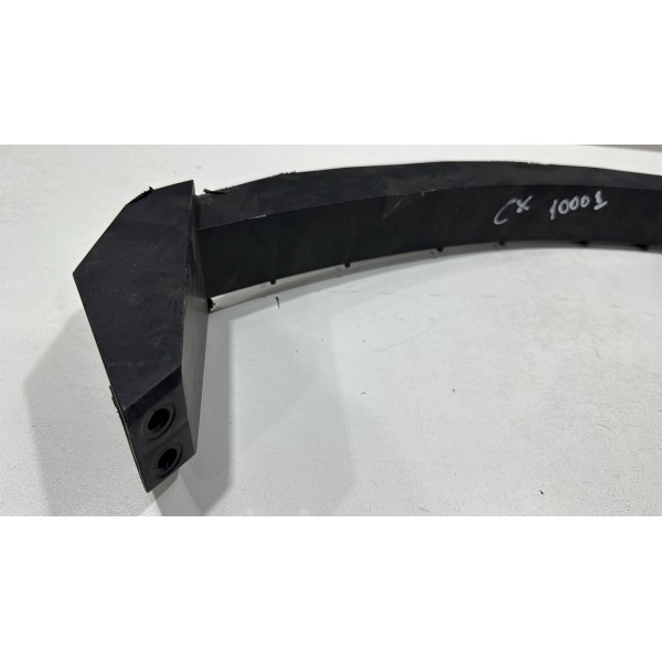 Guia Para-choque Esquerdo Palio 1.8 8v 2010 Guia Para-choque Esquerdo Palio 1.8 8v 2010