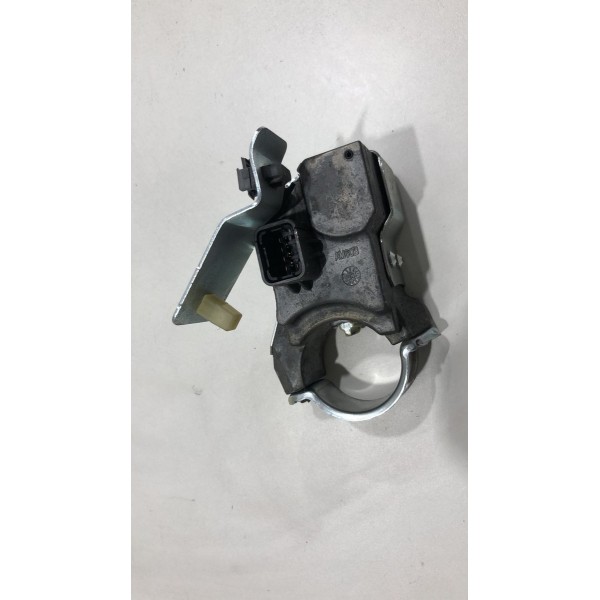 Trava Coluna Direção Hyundai Ix35 2011 Á 2015 819002p710