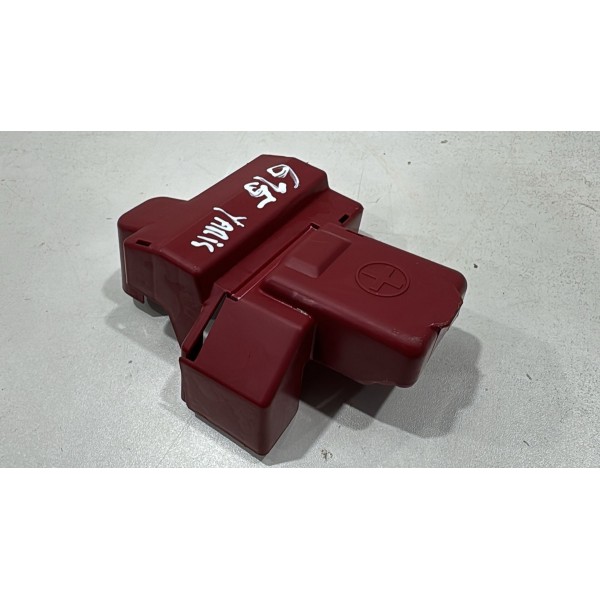 Tampa Polo Positivo Bateria Toyota Yaris 2020 82621-52160 Tampa Polo Positivo Bateria Toyota Yaris 2020 82621-52160