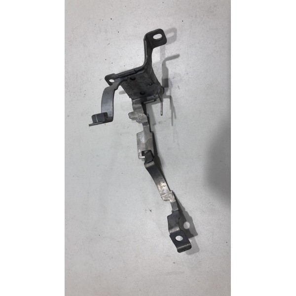 Suporte Bomba Água Jeep Commander Overland 2021 Á 2022 Suporte Bomba Água Jeep Commander Overland 2021 Á 2022