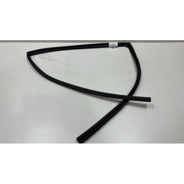 Canaleta Borracha Vidro Traseiro Direito Toyota Yaris 2025