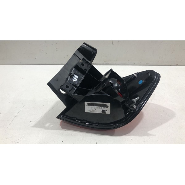 Lanterna Traseira Esquerda Fiat Argo 18 2019 2021 2022 Esquerdo/motorista Vermelha Lanterna Traseira Esquerda Fiat Argo 18 2019 2021 2022 Esquerdo/motorista Vermelha