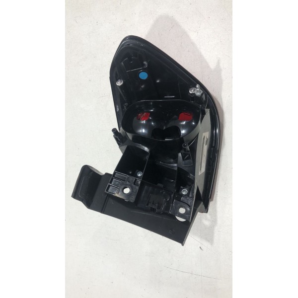 Lanterna Traseira Esquerda Fiat Argo 18 2019 2021 2022 Esquerdo/motorista Vermelha Lanterna Traseira Esquerda Fiat Argo 18 2019 2021 2022 Esquerdo/motorista Vermelha