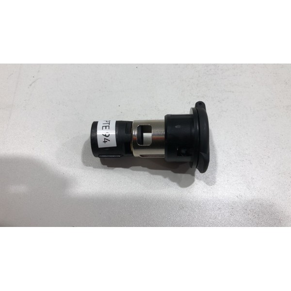 Tomada 12v Traseira Jeep Commander Overland 2022 2023