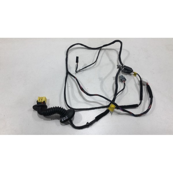 Chicote Porta Traseira Direita Hyundai Ix35 2010 A 2015 Chicote Porta Traseira Direita Hyundai Ix35 2010 A 2015