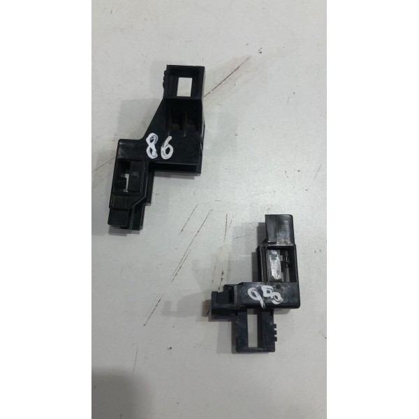 Suporte Fixação Condensador Toyota Corolla Hibryd  2020 2021