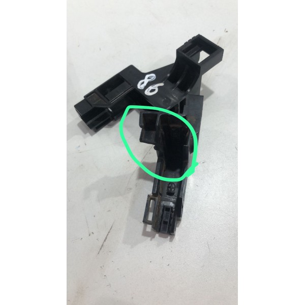 Suporte Fixação Condensador Toyota Corolla Hibryd  2020 2021