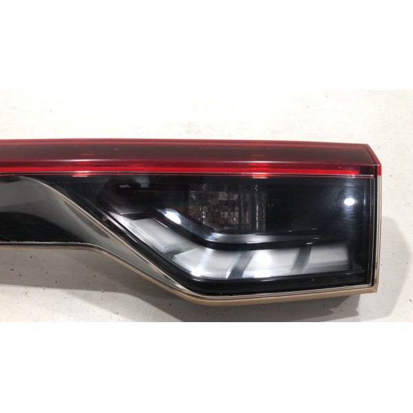 Lanterna Tampa Traseira Direita Honda Hrv 2024 2025 Led - Direito/passageiro - Vermelho