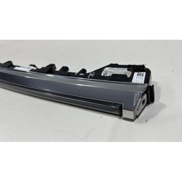 Luz Led Direita Grade Frontal Vw Taos Original 2023 2024