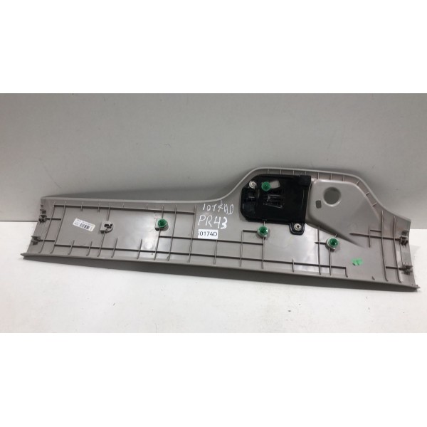 Acabamento Coluna Teto Cinto Traseiro Central Hrv 2022 Á 25