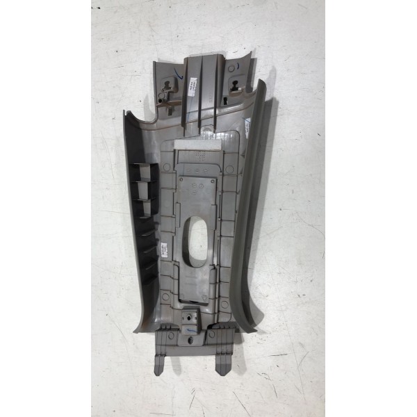 Moldura Coluna Esquerdo Fiat Toro 2017 2018 2019 53226625 - Bege