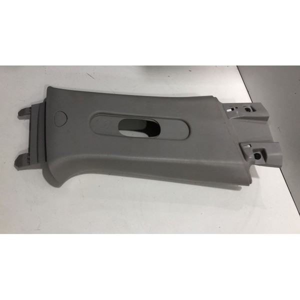 Acabamento Superior Coluna Central Direita Fiat Toro 2017 18