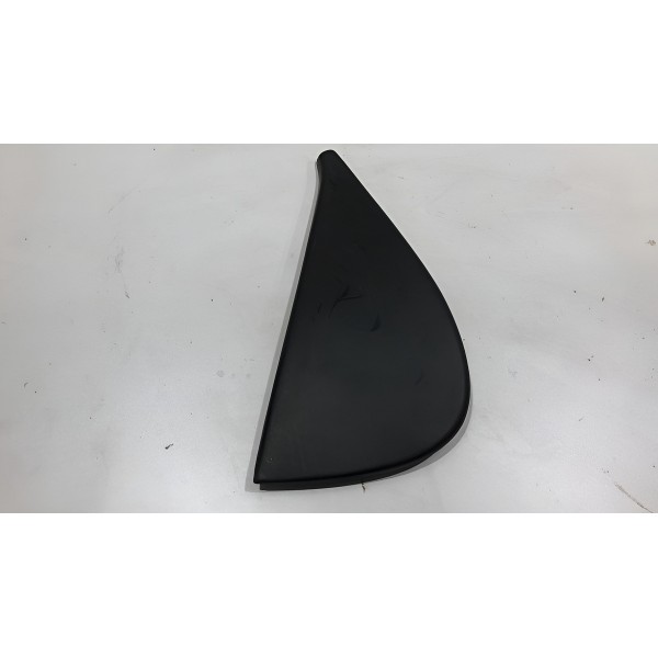 Acabamento Externo Traseiro Esquerdo Siena Palio 1996 A 2012 - Preto