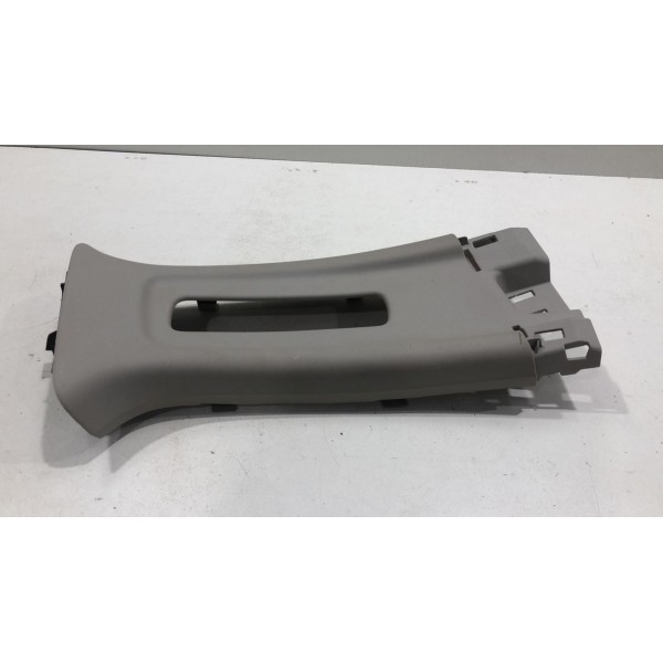 Moldura Superior Coluna Central Direito Honda Hrv 2022 23 24