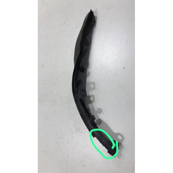 Saia Spoiler Dianteiro Esquerdo Hrv Hr-v 2022/24 711683m6 Preto