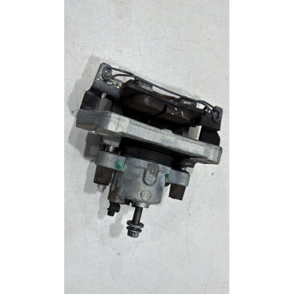 Pinça  Freio Dianteiro Direito Cruze 2017 2018 2019 (ver Fot
