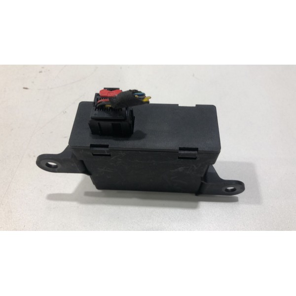 Módulo Sensor Estacionamento Gm Onix 2020/23 26296970 Preto