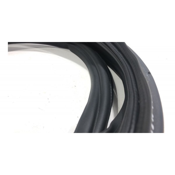 Borracha Vedação Porta Malas Vw Taos 2021 Á 2024 Original