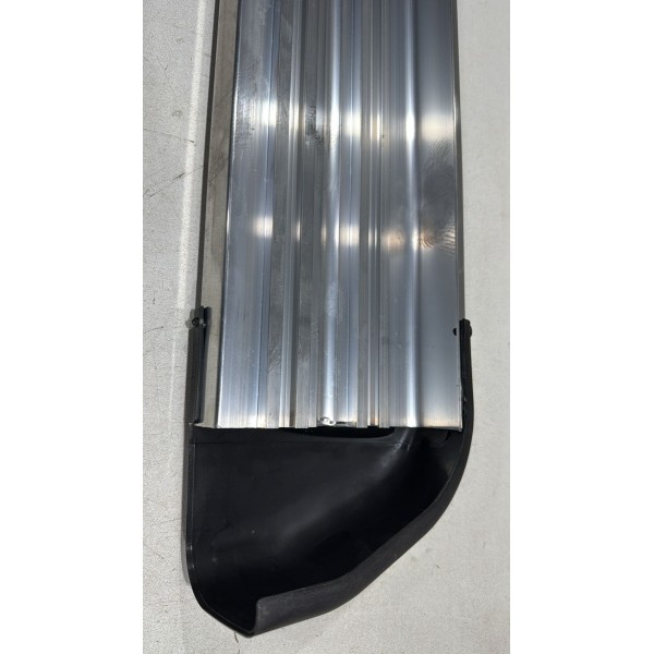 Estribo Polido S10 Cab Simples 2012/2022 (apenas 1 Lado